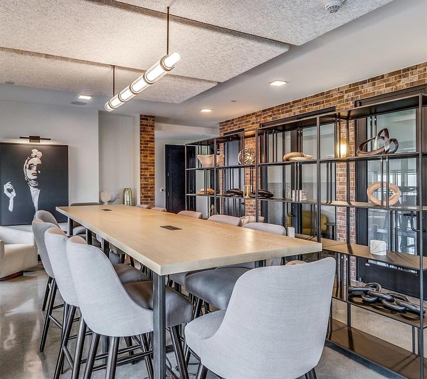 3900 Commerce Street, #111, Dallas, TX 75226