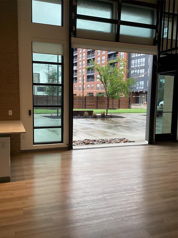 3900 Commerce Street, #111, Dallas, TX 75226