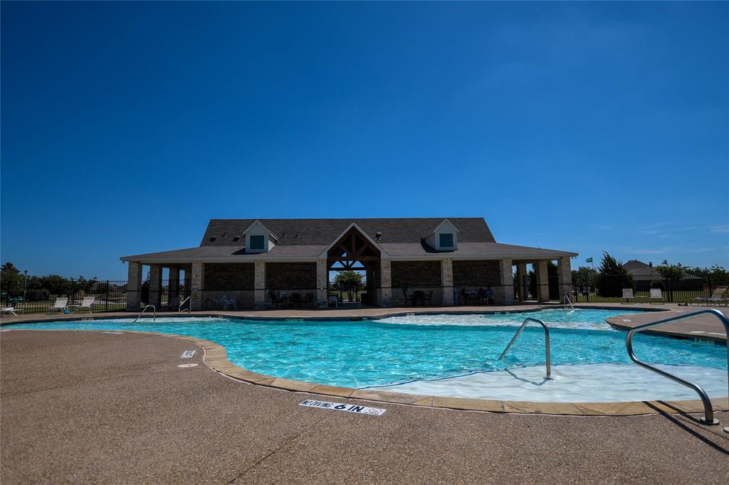 1424 Gulin Street, Royse City, TX 75189