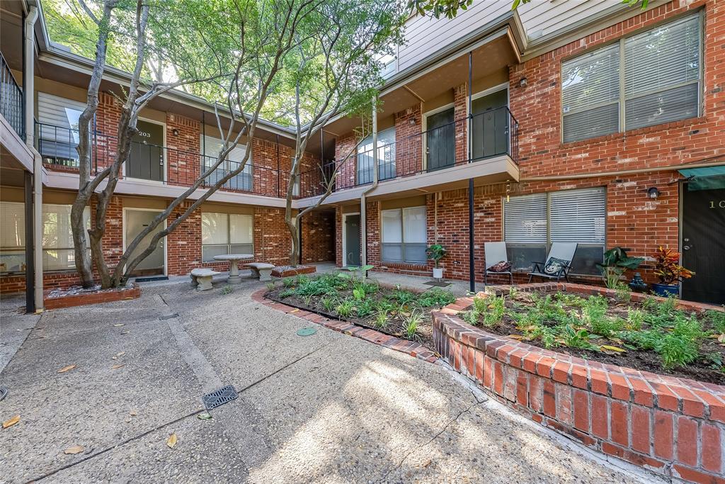 4525 Gilbert Avenue, #201, Dallas, TX 75219