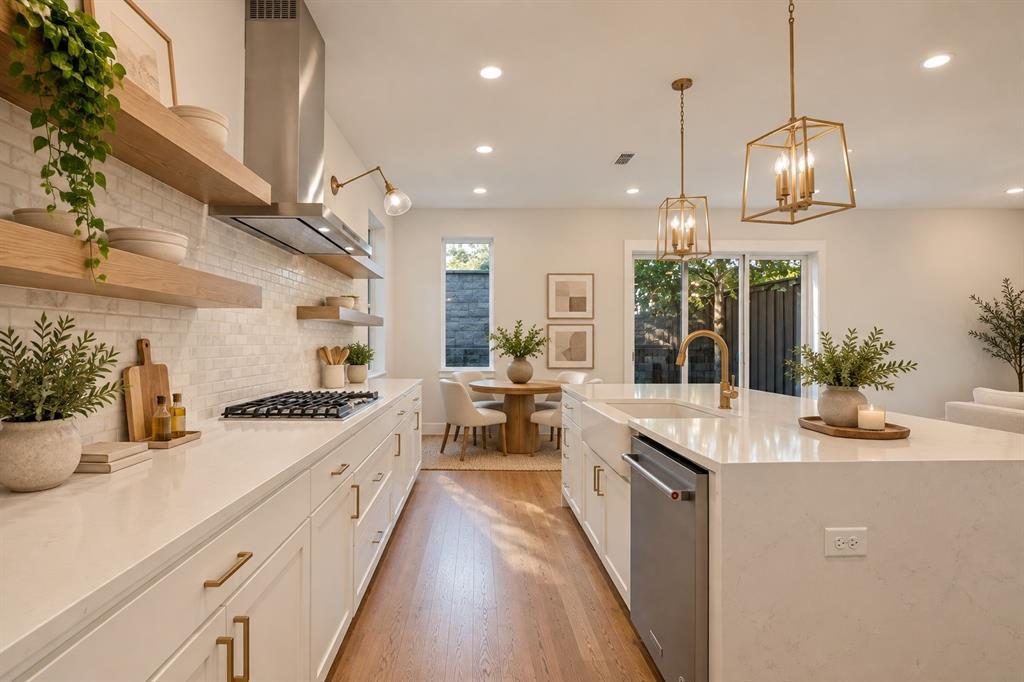 3903 Bowie Lane, Dallas, TX 75220 3903 Bowie Lane, Dallas, TX 75220
