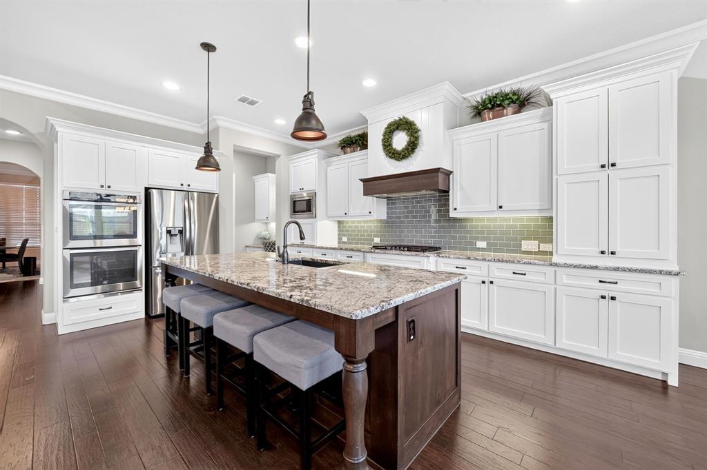 816 Lazy Brooke Drive, Rockwall, TX 75087