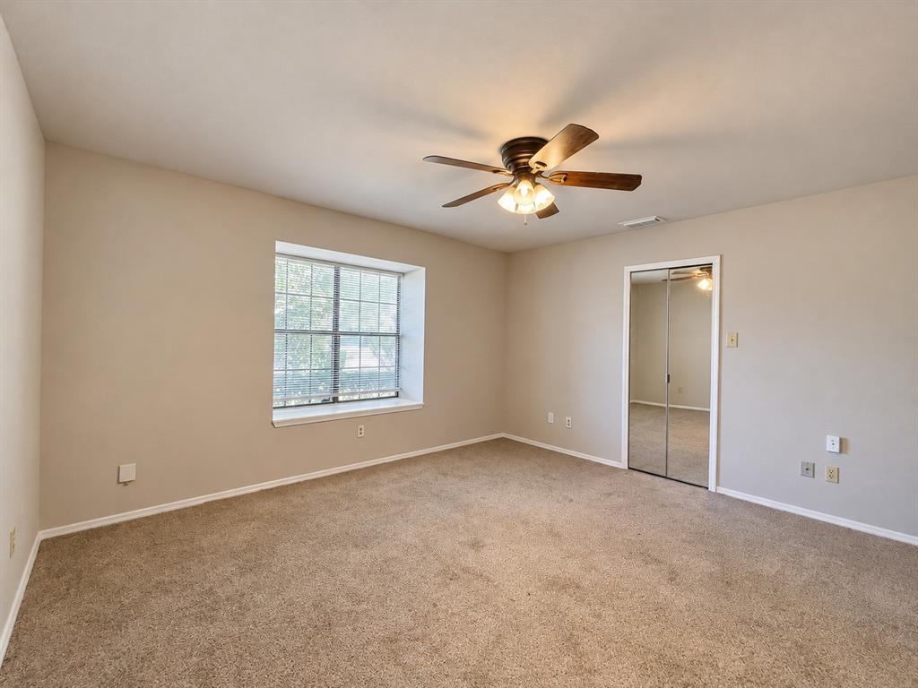 1038 Cedar Run Drive, Duncanville, TX 75137
