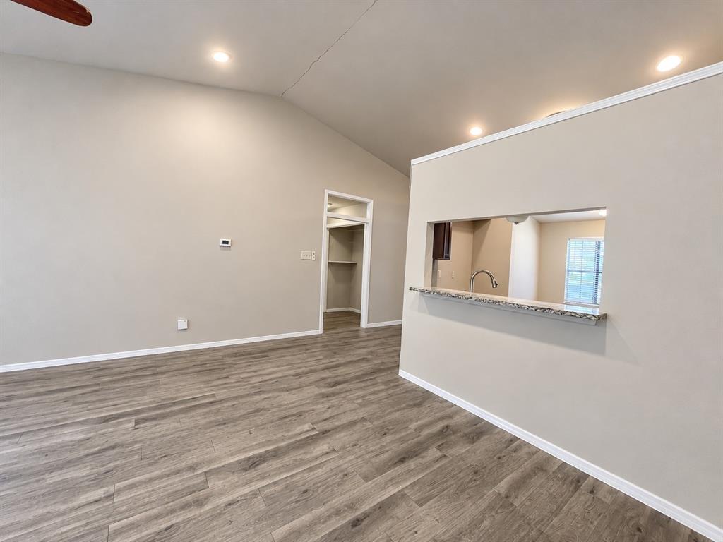 1038 Cedar Run Drive, Duncanville, TX 75137