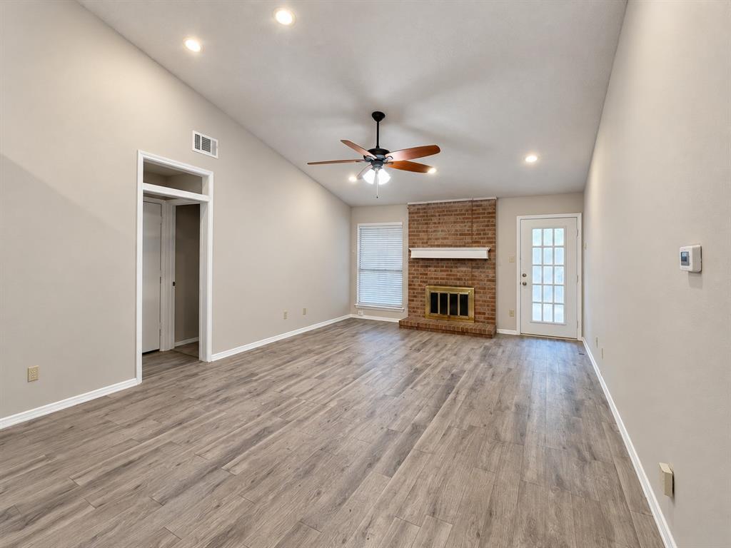 1038 Cedar Run Drive, Duncanville, TX 75137