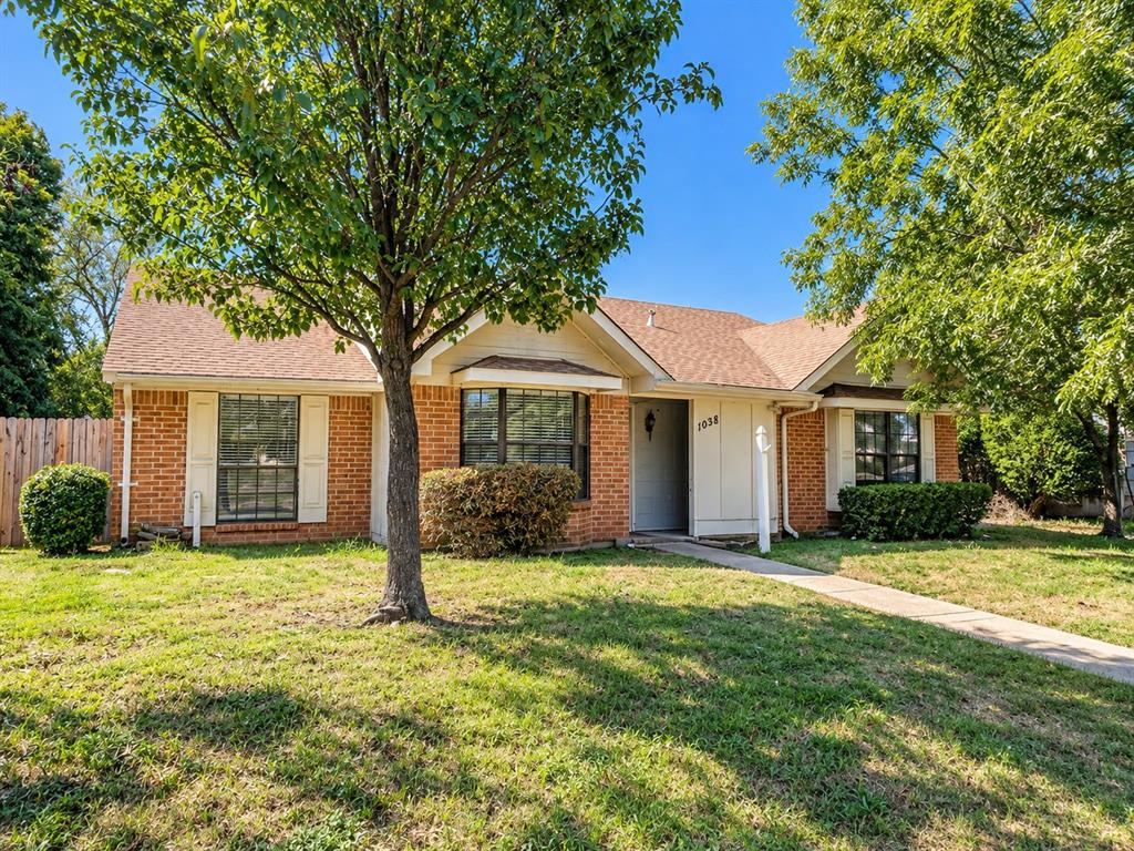 1038 Cedar Run Drive, Duncanville, TX 75137