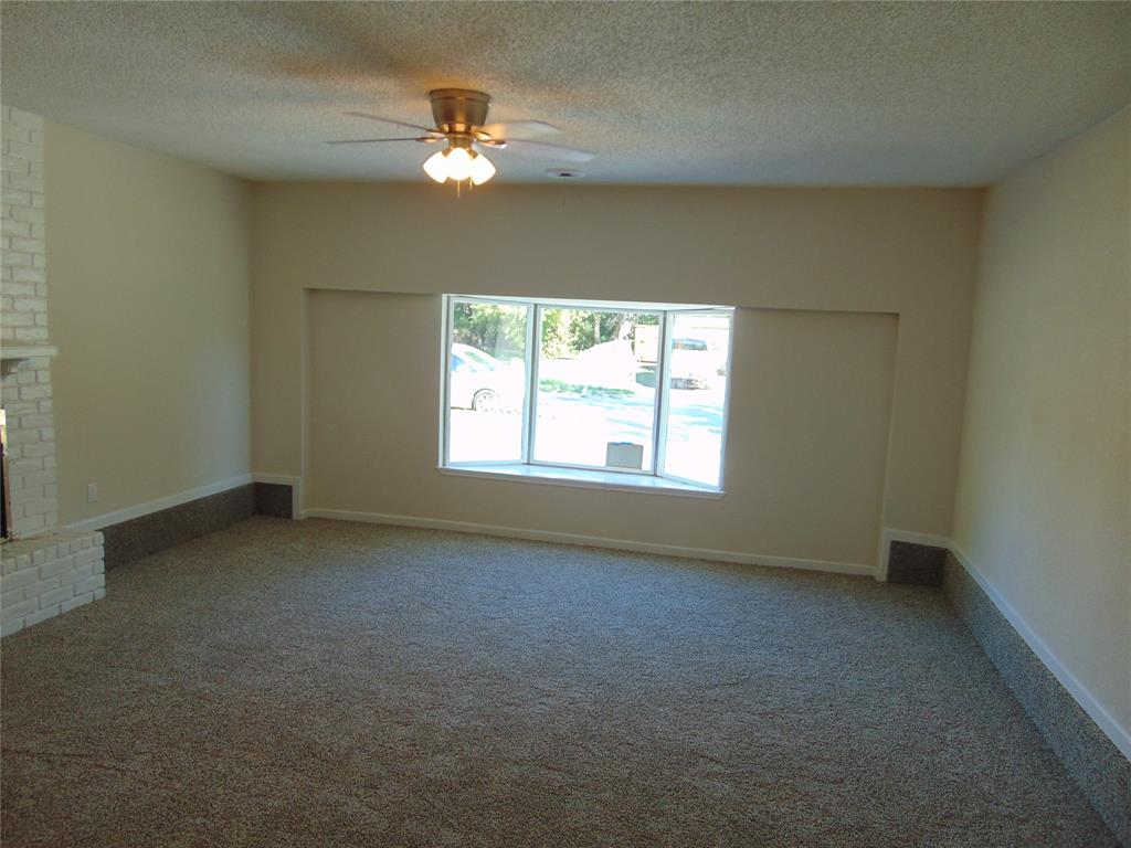 1741 Oak Hill Circle, Dallas, TX 75217