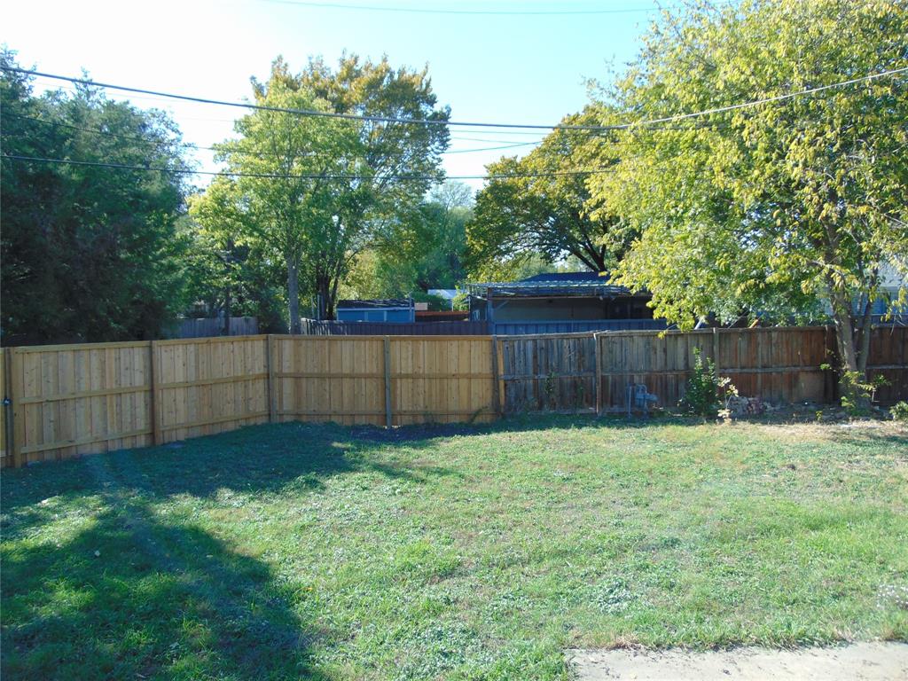 1741 Oak Hill Circle, Dallas, TX 75217