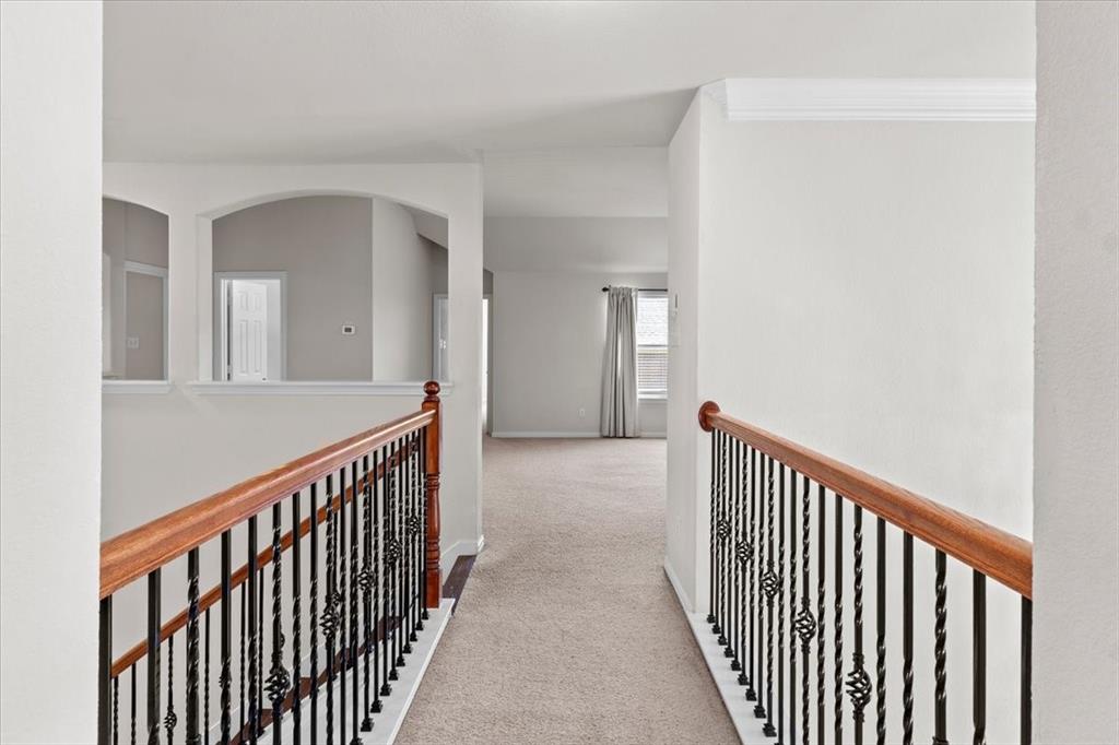 1129 Northlake Drive, DeSoto, TX 75115