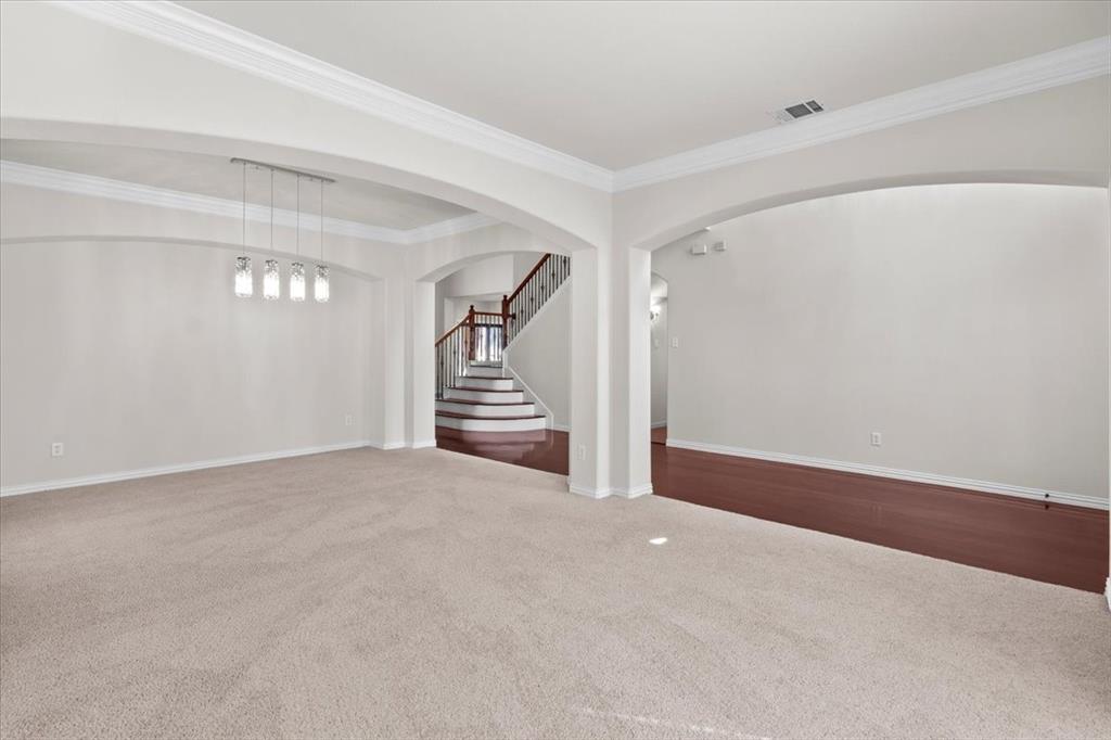 1129 Northlake Drive, DeSoto, TX 75115