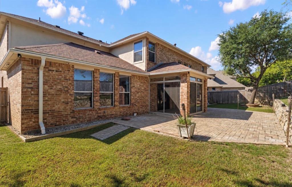 1129 Northlake Drive, DeSoto, TX 75115