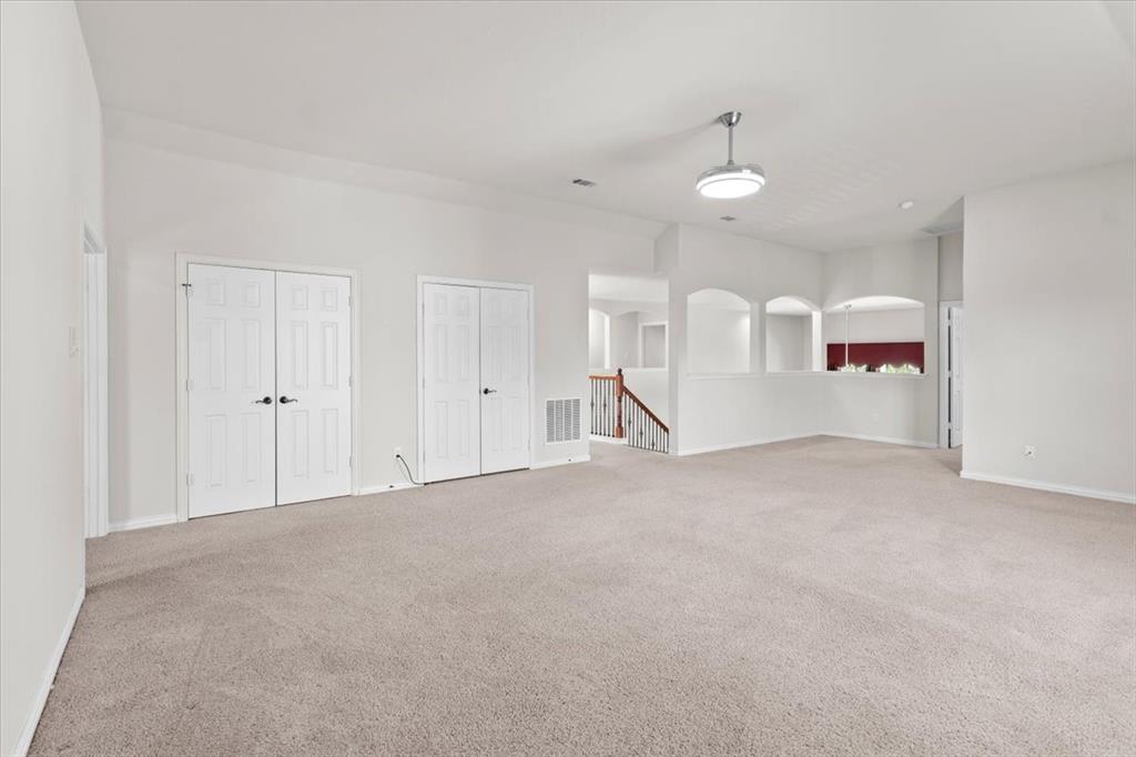 1129 Northlake Drive, DeSoto, TX 75115