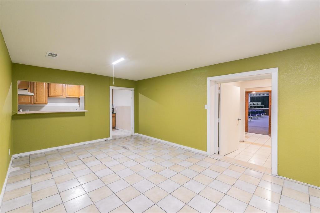 5007 Ivy Lane, Dallas, TX 75241