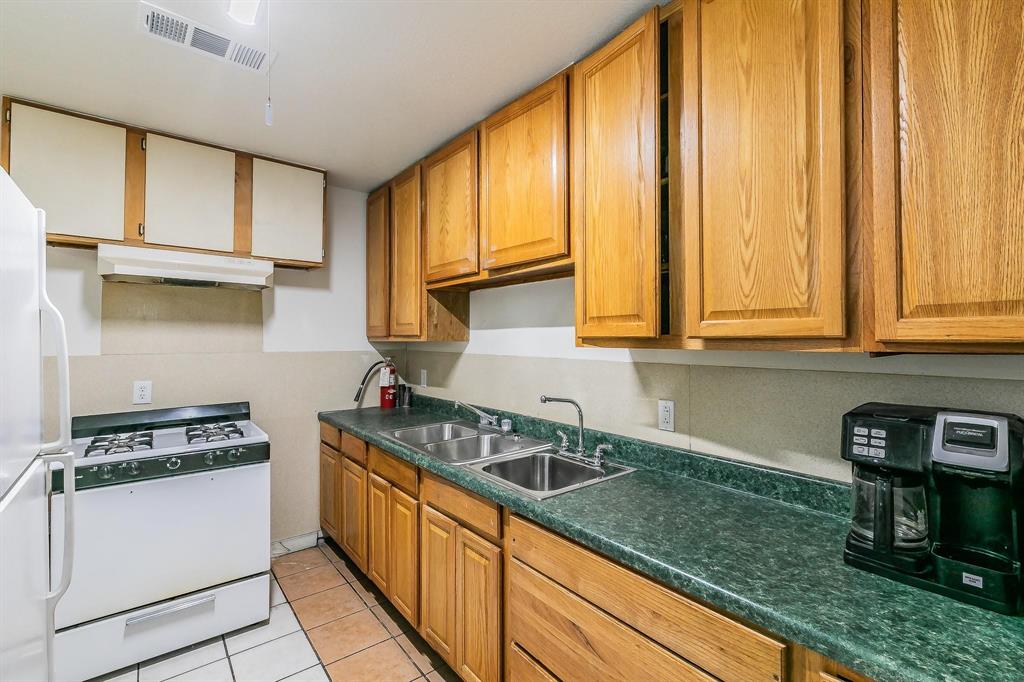 5007 Ivy Lane, Dallas, TX 75241