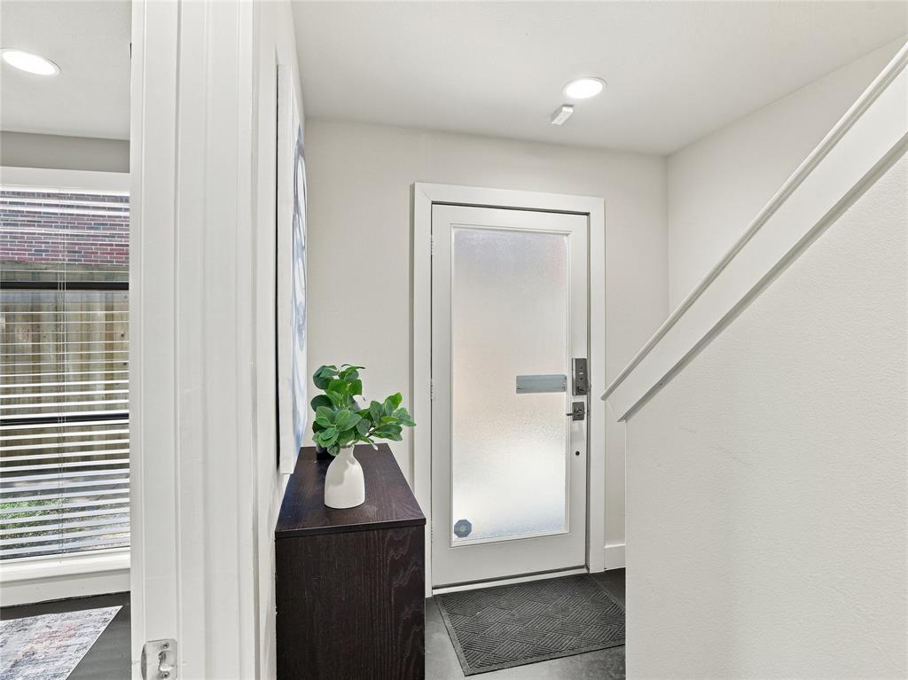 4618 Cedar Springs Road, #B, Dallas, TX 75219