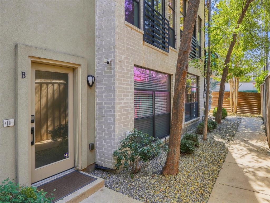 4618 Cedar Springs Road, #B, Dallas, TX 75219