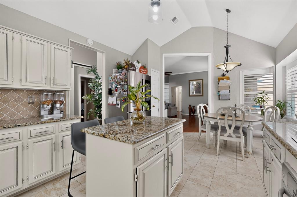 2819 Williams Way Court, Dallas, TX 75228