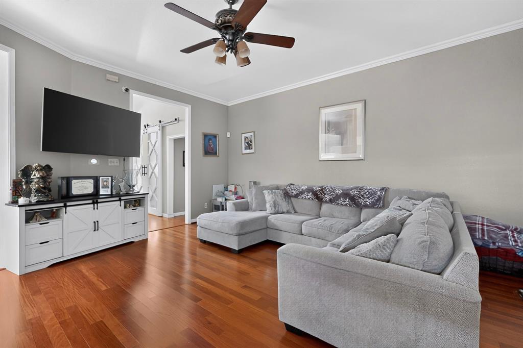 2819 Williams Way Court, Dallas, TX 75228