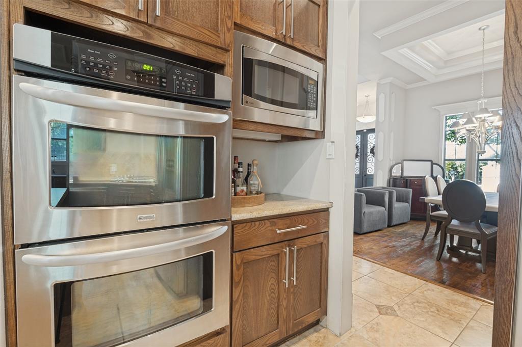 2418 Amberleaf Court, Cedar Hill, TX 75104