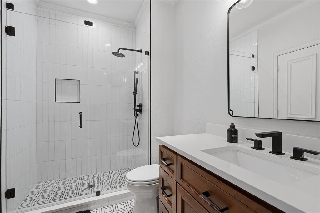 4105 Walnut Meadow Lane, Dallas, TX 75229