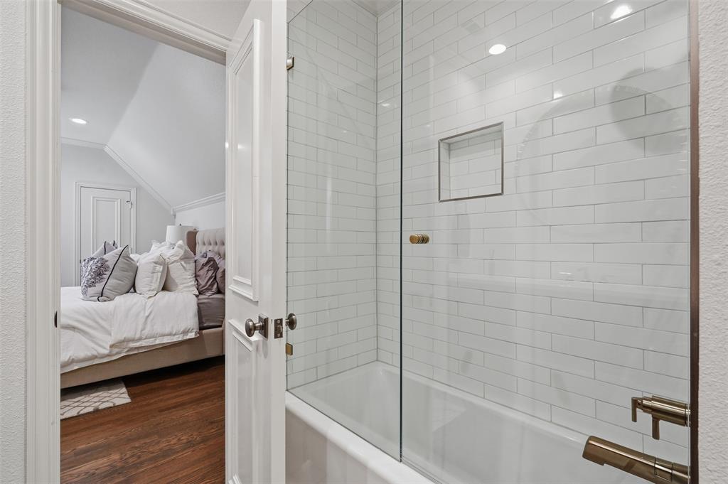 4105 Walnut Meadow Lane, Dallas, TX 75229