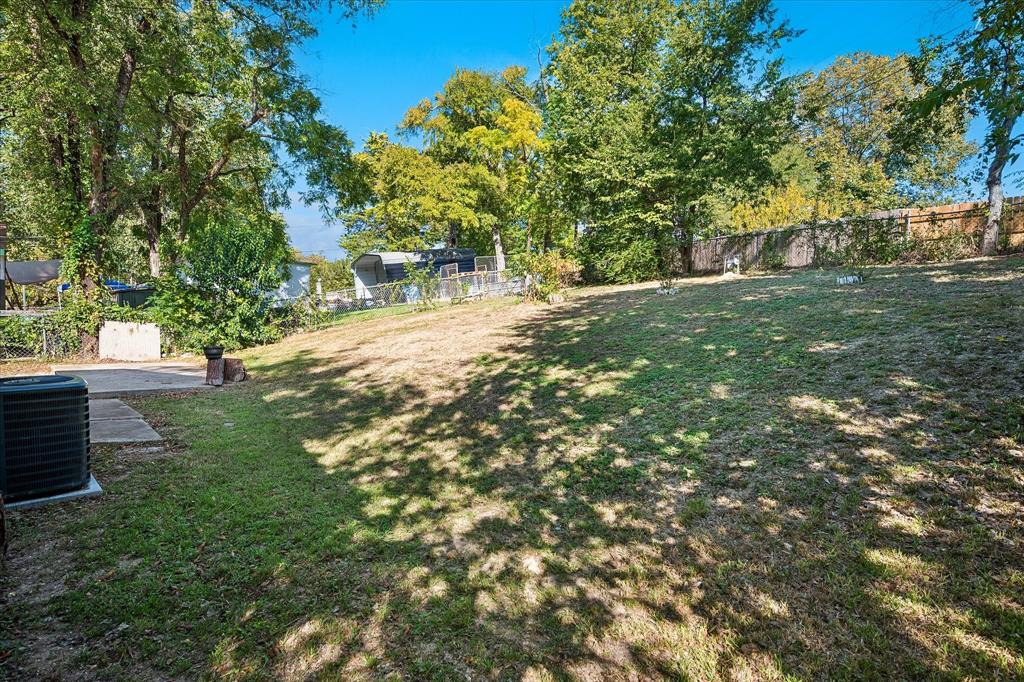 Backyard Provides Lots of Room for Play