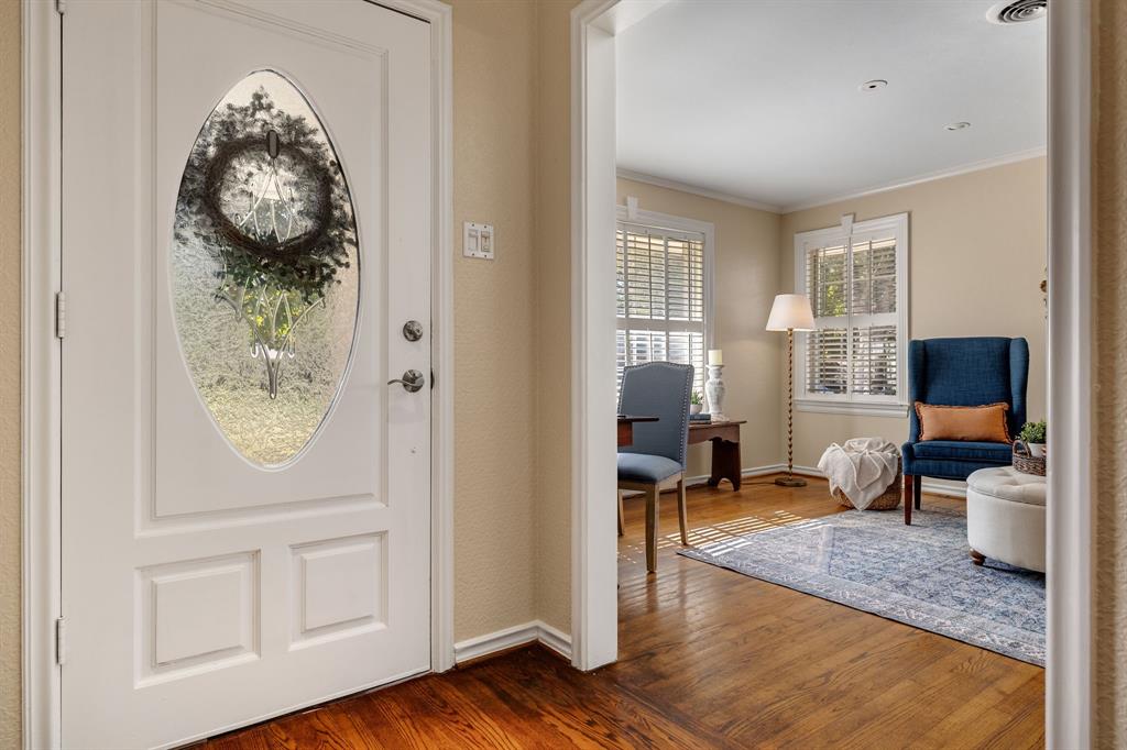 Quick peek of the formal living area from the entryway.