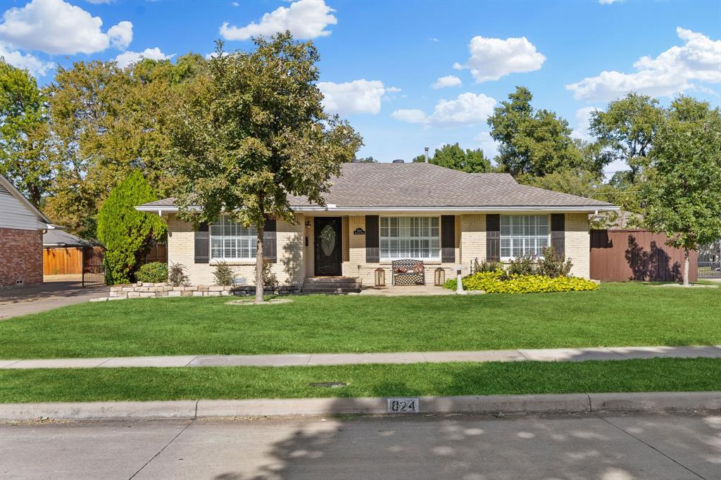 Welcome to 824 Westwood Drive, one of the very best tree lined streets in popular Richardson Heights!