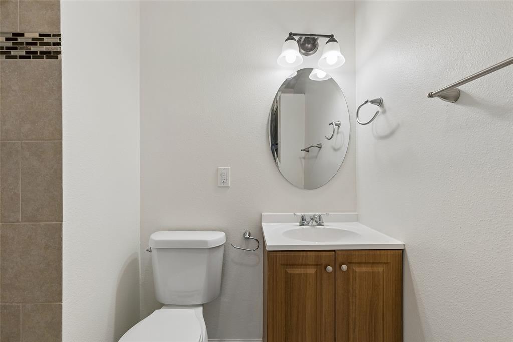 1723 Carlisle Street, Irving, TX 75062