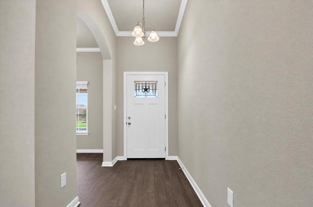 745 Heston Circle, Robinson, TX 76706