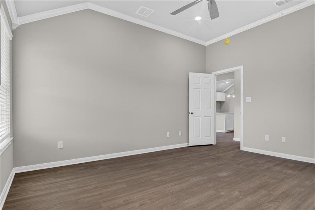 745 Heston Circle, Robinson, TX 76706