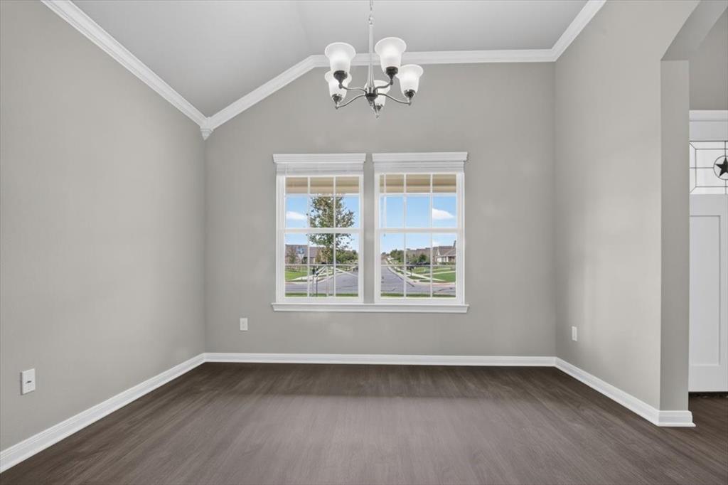 745 Heston Circle, Robinson, TX 76706