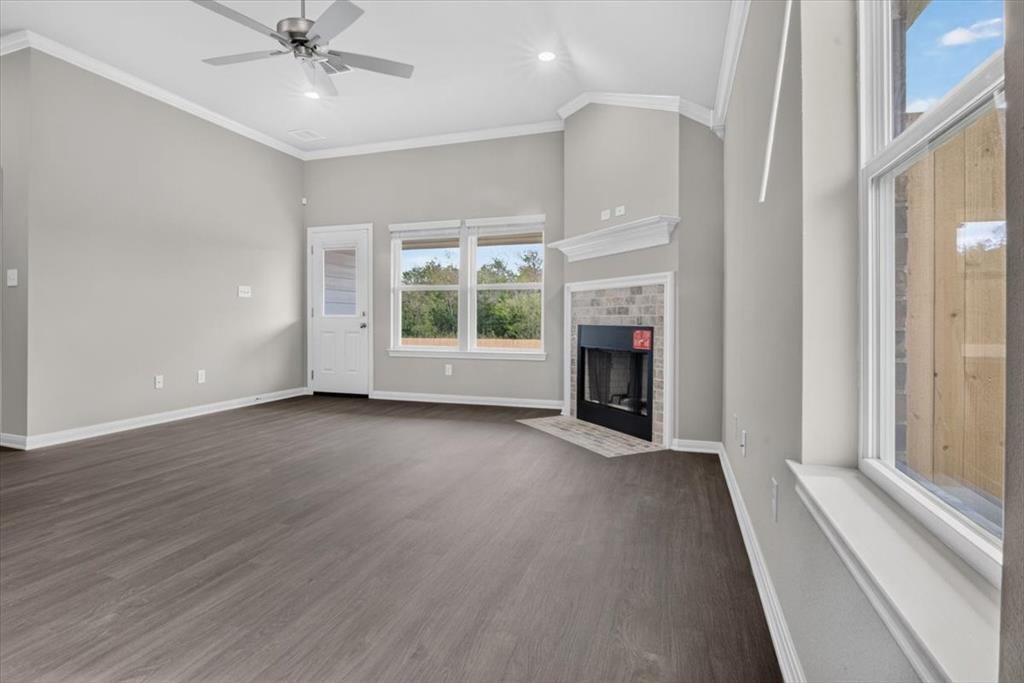 745 Heston Circle, Robinson, TX 76706