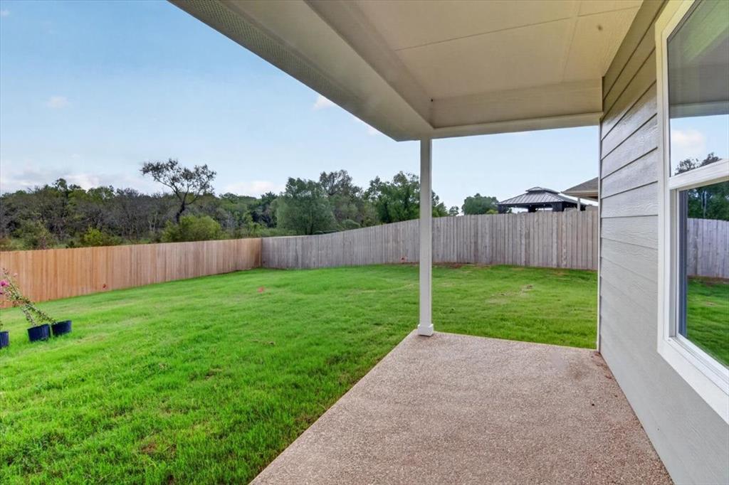 745 Heston Circle, Robinson, TX 76706