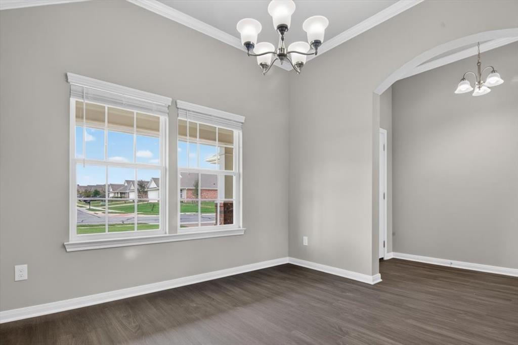 745 Heston Circle, Robinson, TX 76706