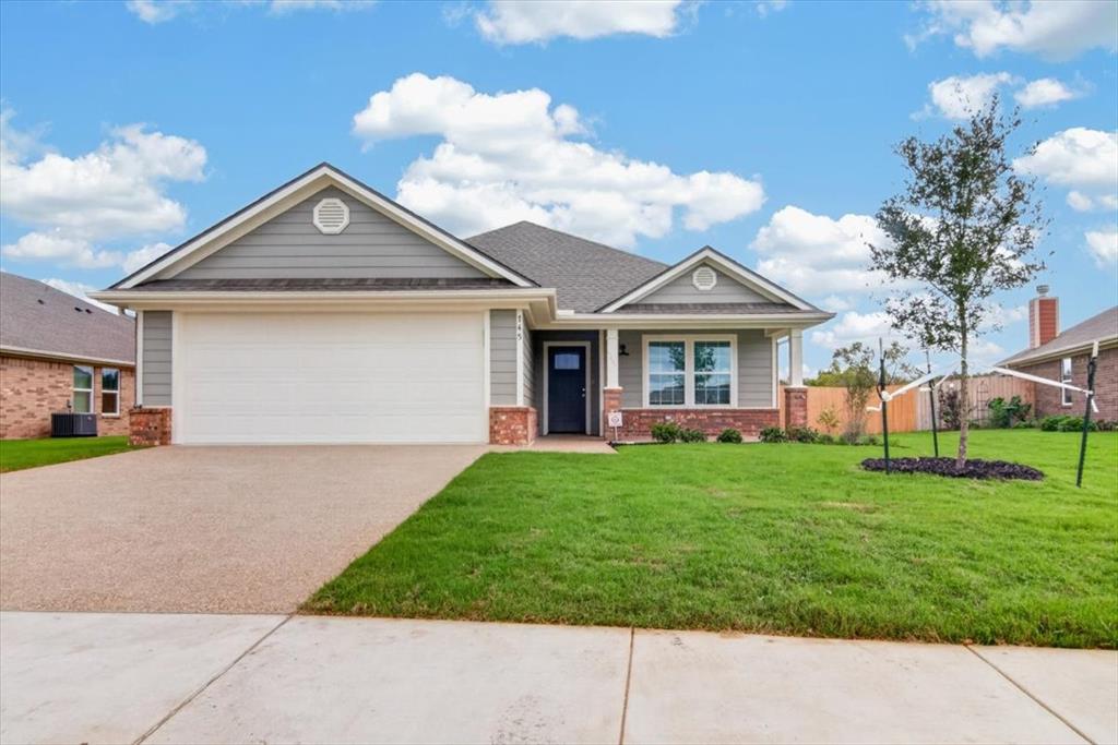 745 Heston Circle, Robinson, TX 76706