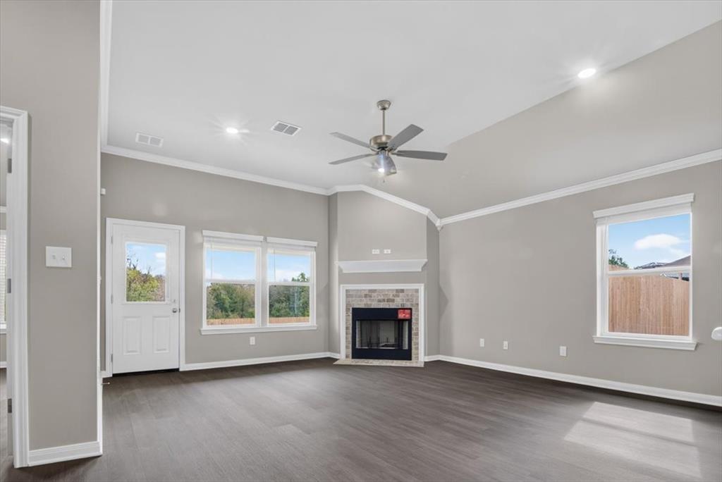 745 Heston Circle, Robinson, TX 76706