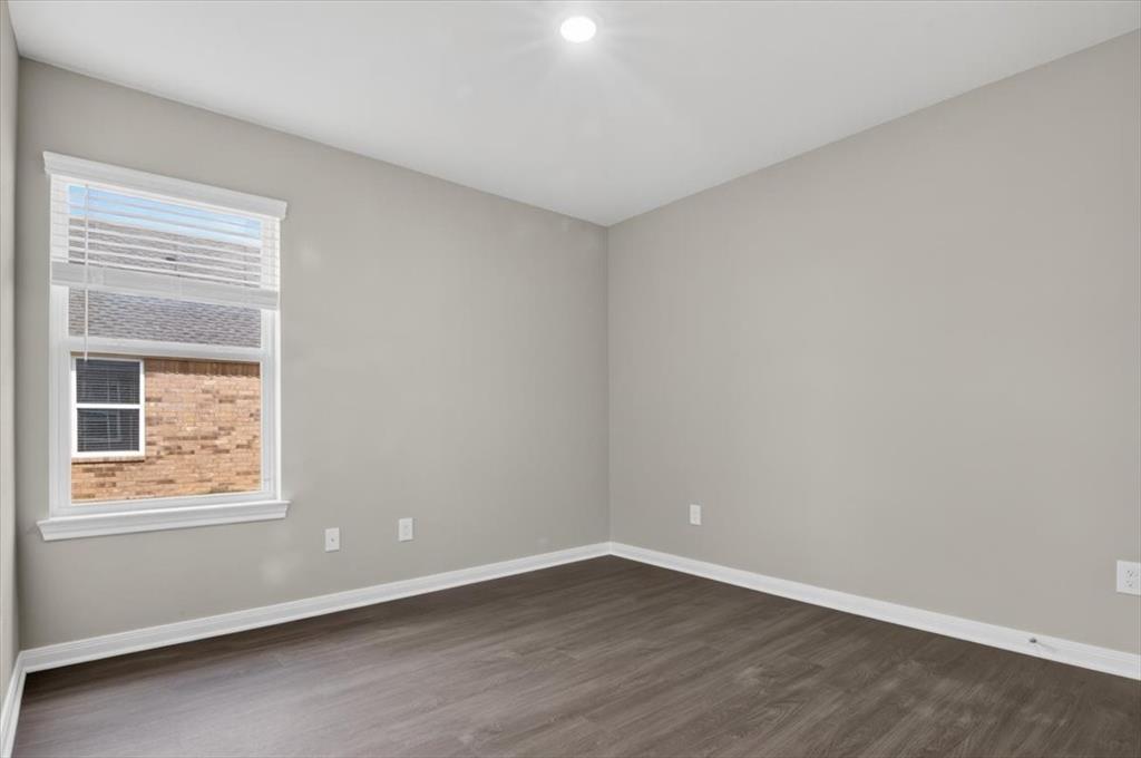 745 Heston Circle, Robinson, TX 76706