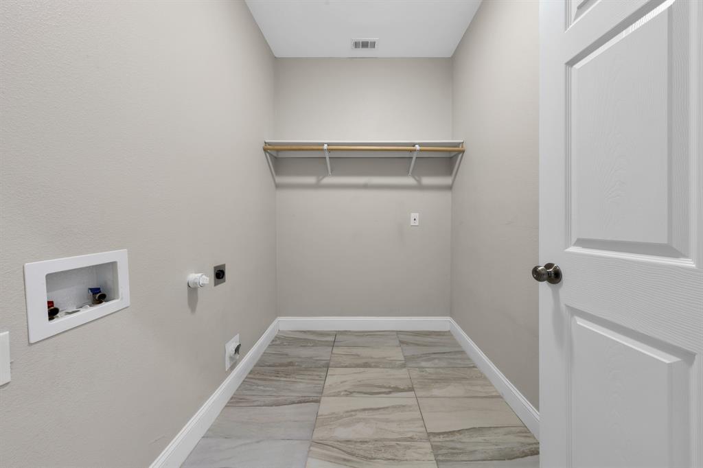 Separate Utility Room