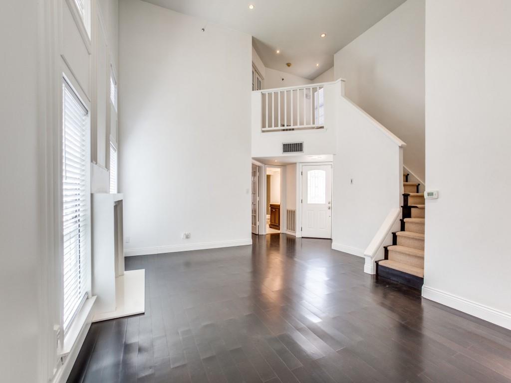 1532 Mccoy Street, Dallas, TX 75204