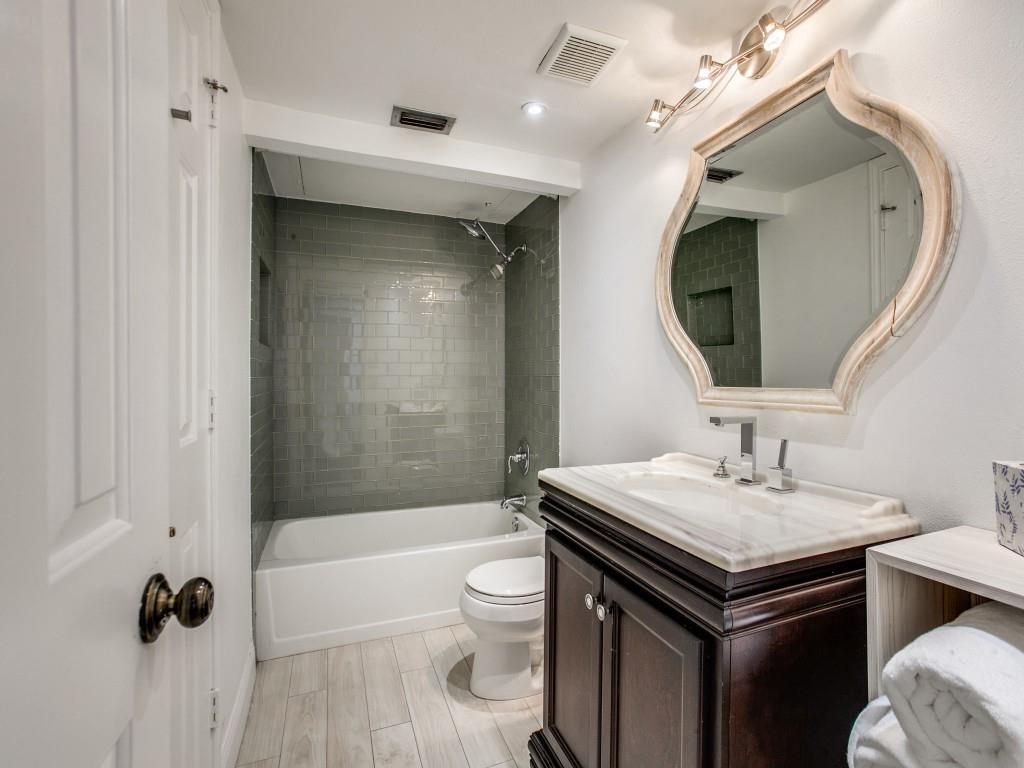 1532 Mccoy Street, Dallas, TX 75204