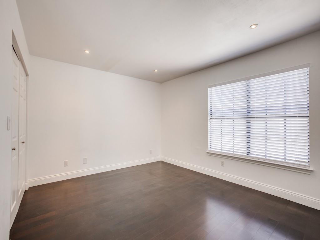 1532 Mccoy Street, Dallas, TX 75204