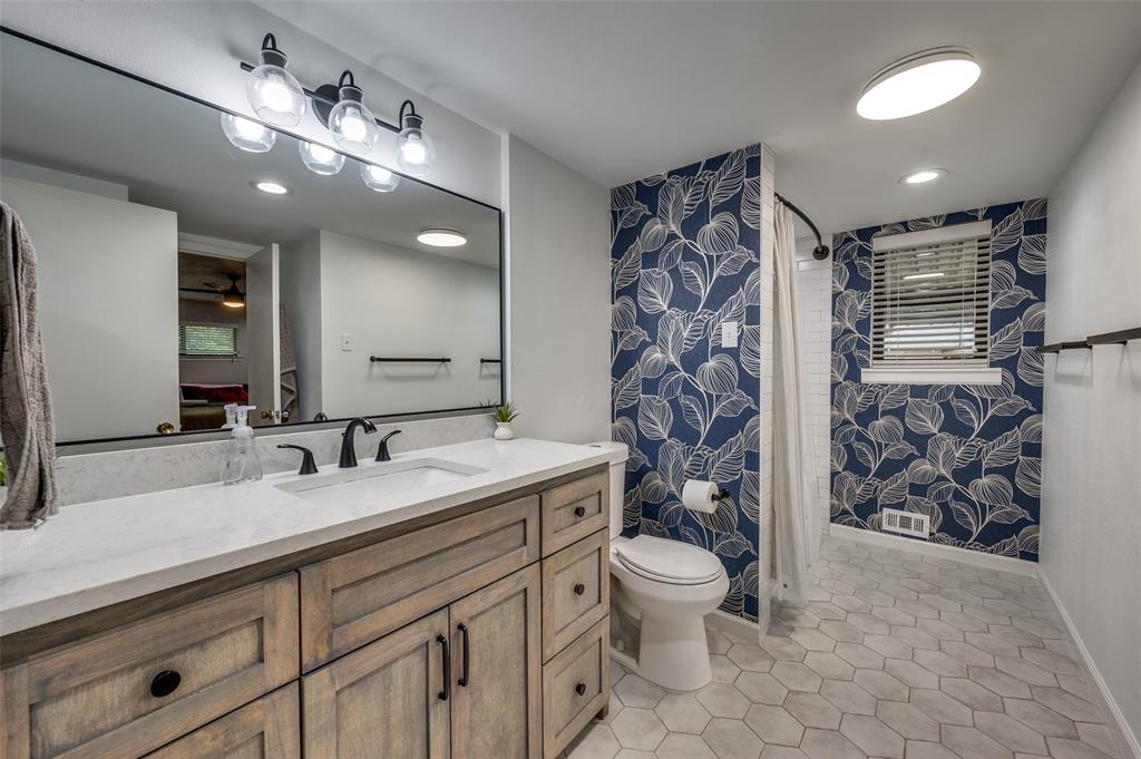 8305 Londonderry Lane, Dallas, TX 75228 8305 Londonderry Lane, Dallas, TX 75228