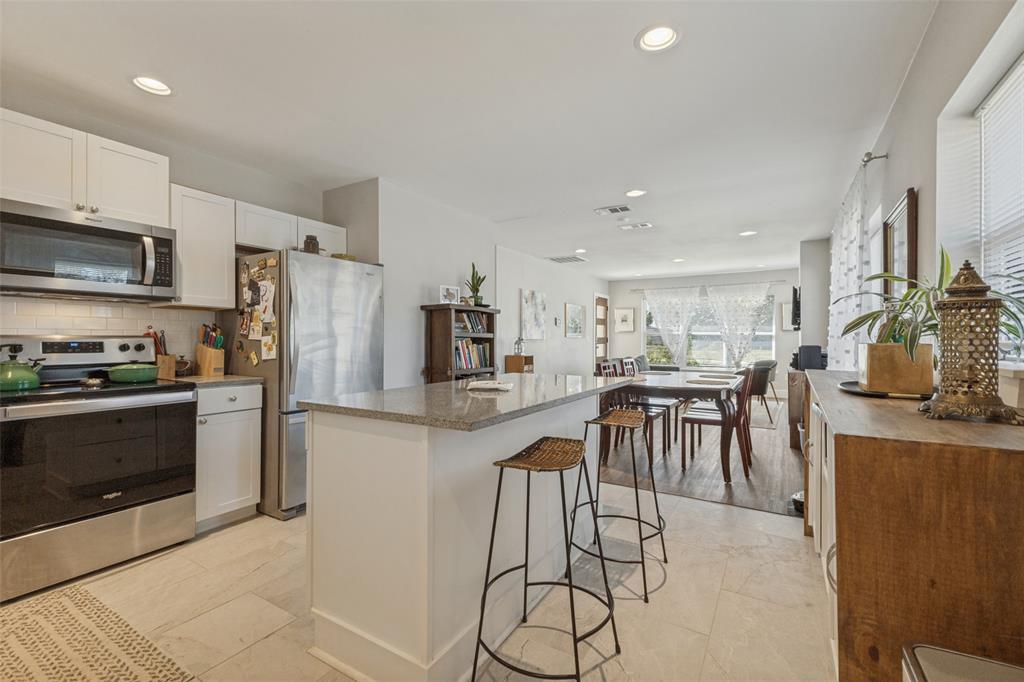 2002 Seevers Avenue, Dallas, TX 75216