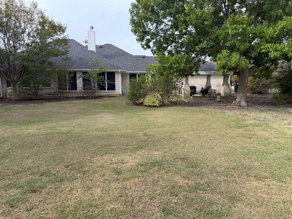 1165 E Oaklawn Drive, Talty, TX 75160