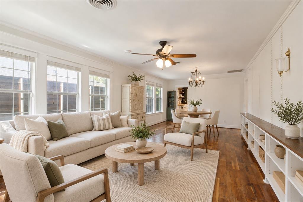 1224 Hollywood Avenue, Dallas, TX 75208