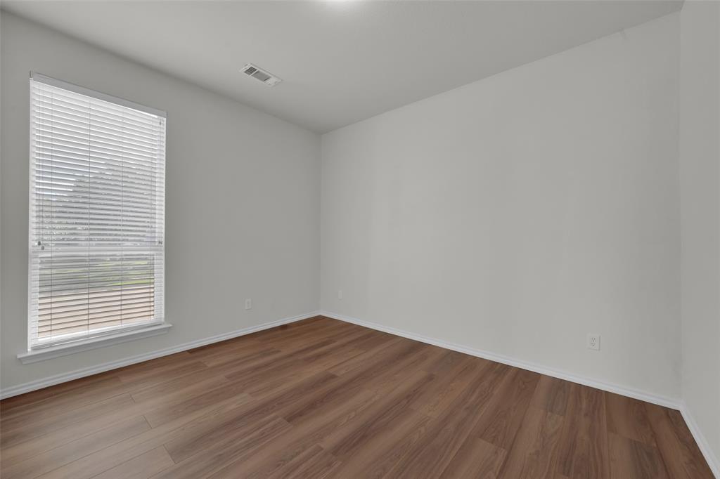 2716 Silver Hill Drive, Fort Worth, TX 76131