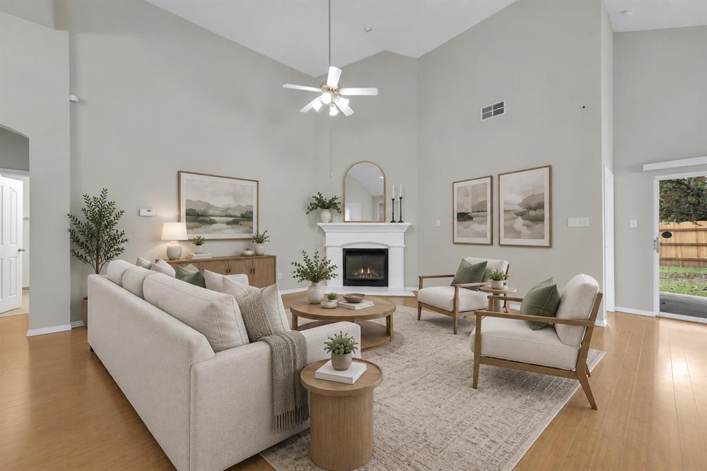 2716 Silver Hill Drive, Fort Worth, TX 76131