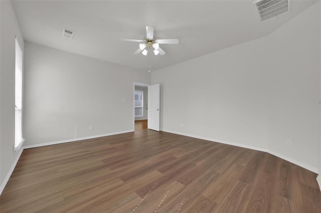2716 Silver Hill Drive, Fort Worth, TX 76131