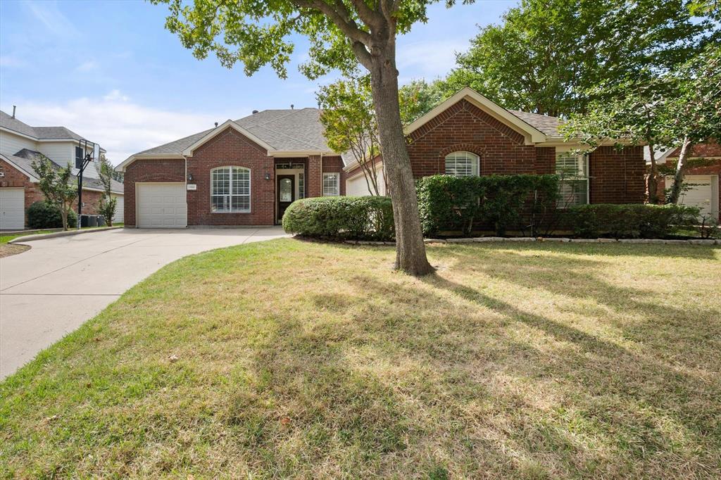 1102 Tanglewood Drive, Mansfield, TX 76063